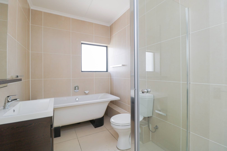 To Let 3 Bedroom Property for Rent in De Velde Western Cape
